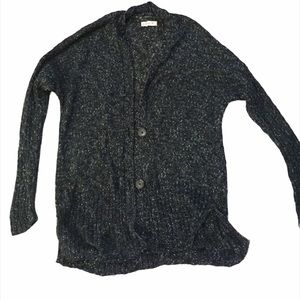 HOLLISTER black cardigan
